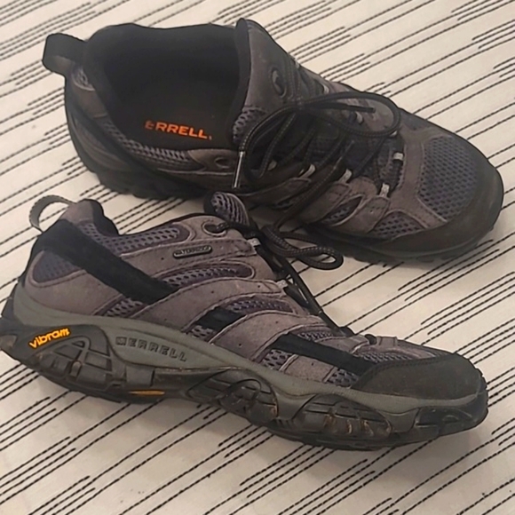 Merrell Hiking Shoes - Picture 9 of 15